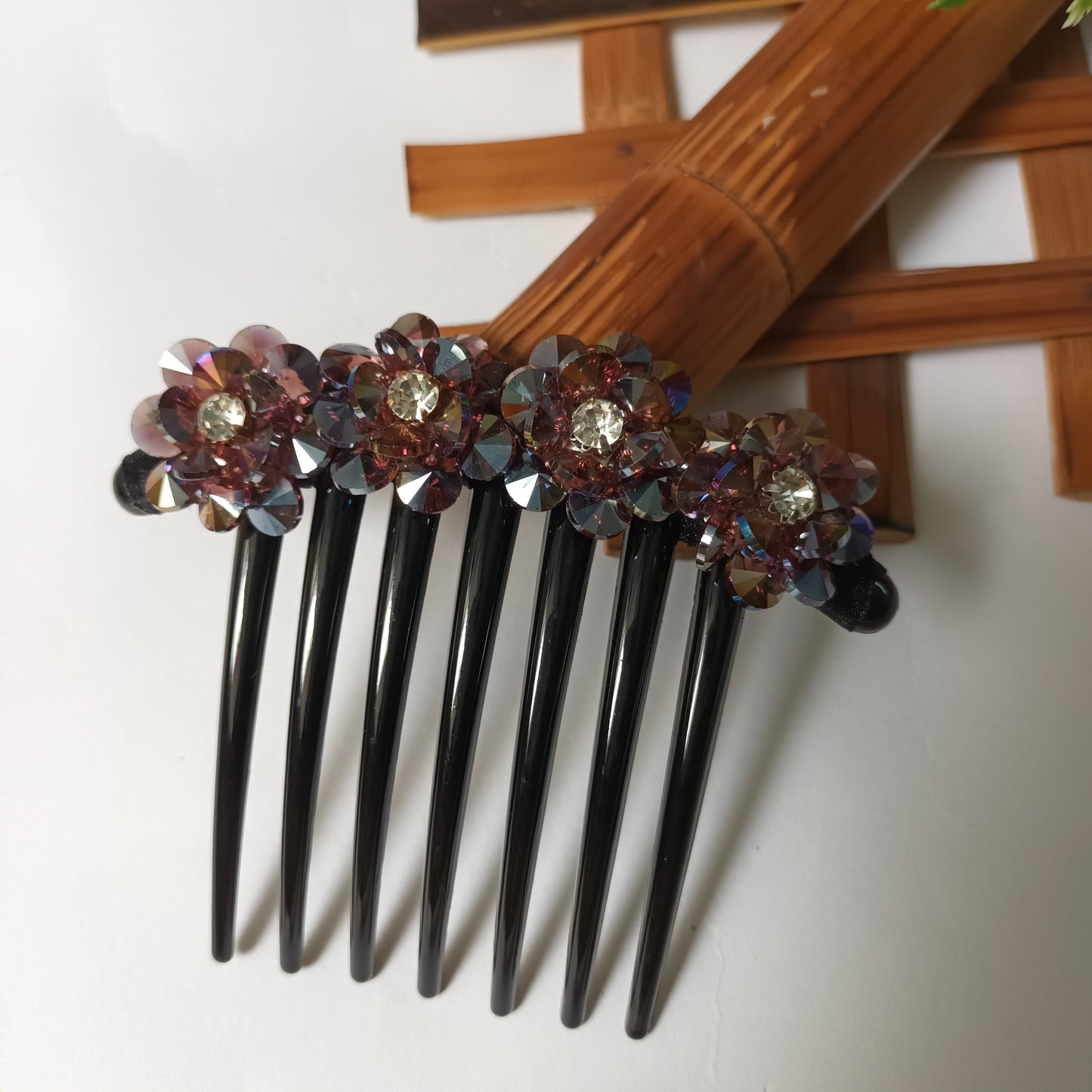 SARIA crystal multiflower purple hair comb