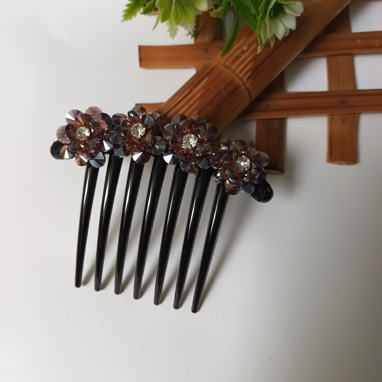 SARIA crystal multiflower purple hair comb