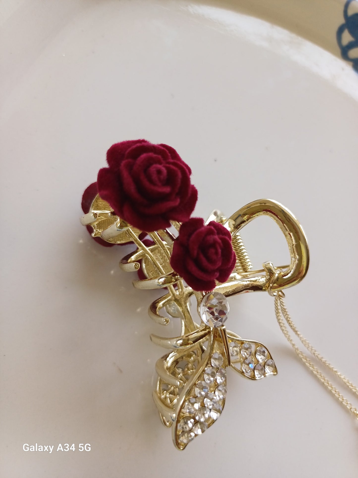 Isra red rose mermaid tasseled claw clip