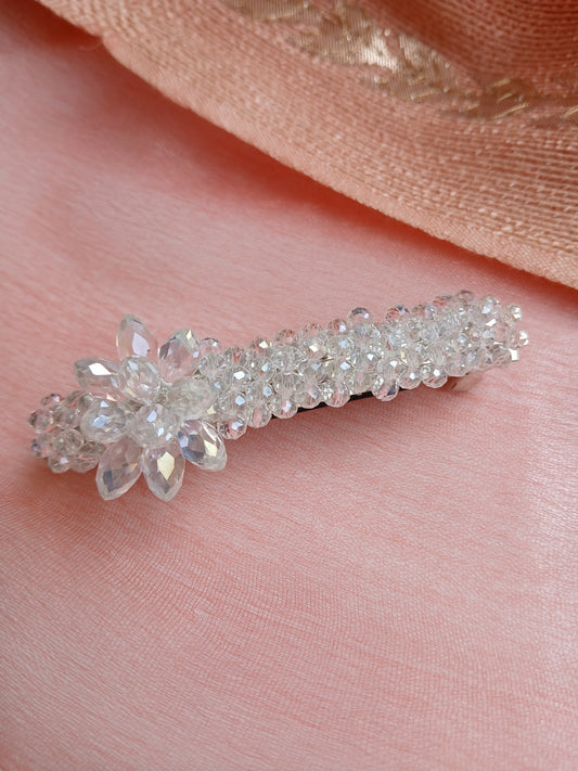 RIYA White Sparkling crystal back clips