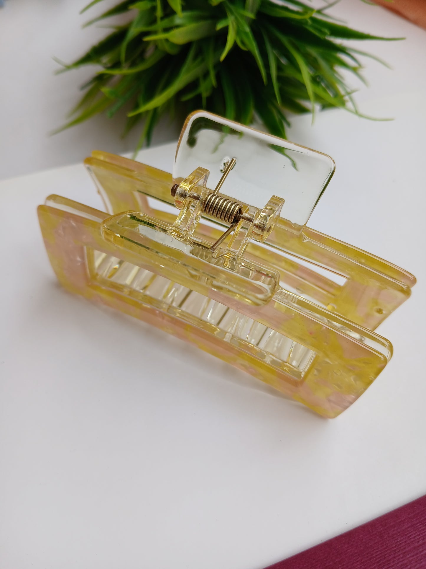 JABEEN Yellow Rectangular Acrylic Claw clip