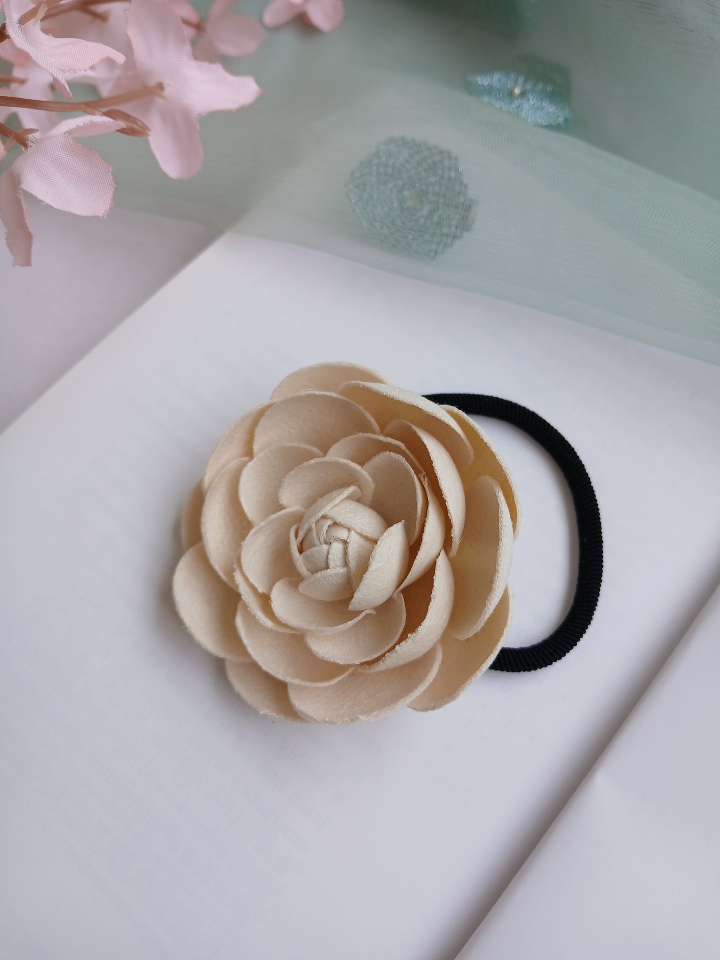 LAIBA Beige Cream ROSE Flower Rubber Band