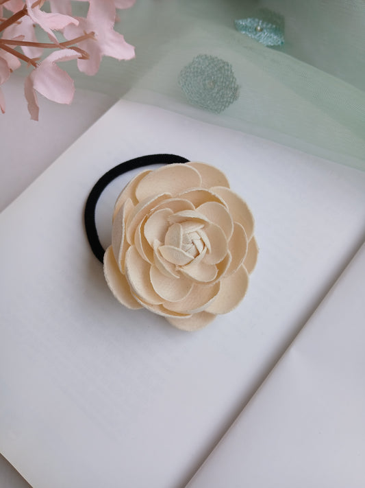 LAIBA Beige Cream ROSE Flower Rubber Band