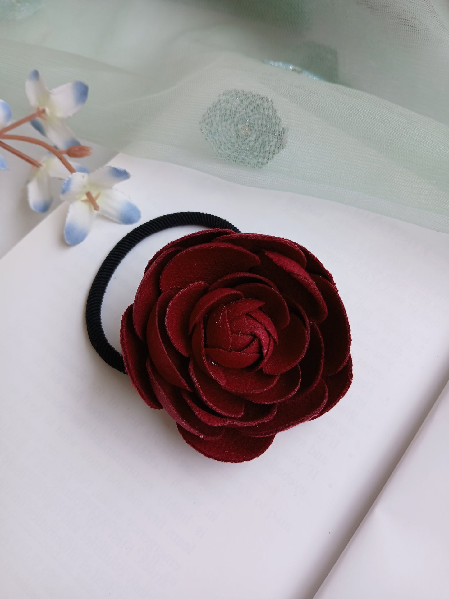 LAIBA Maroon ROSE Flower Rubber Band