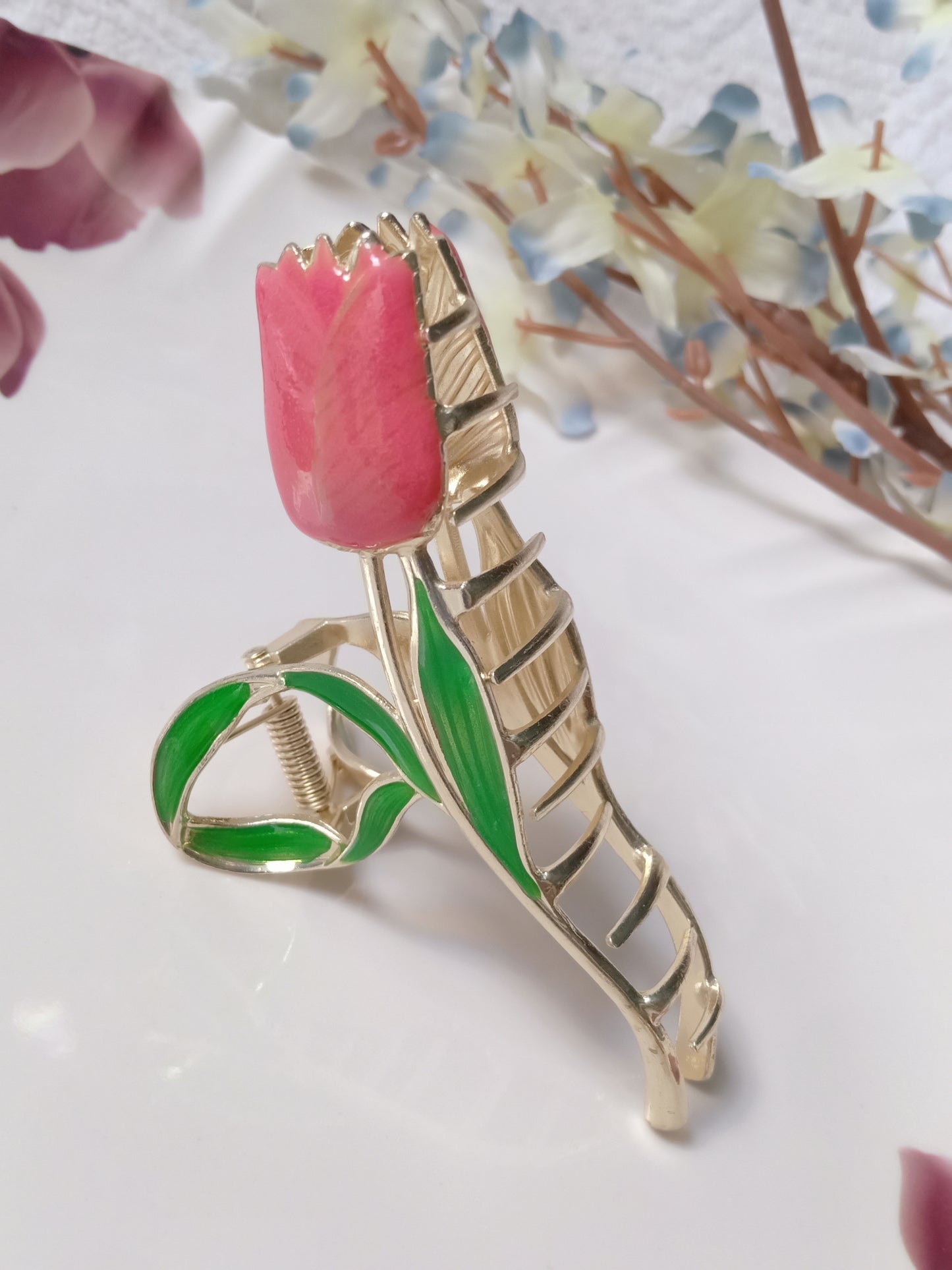 TULIP Pink Metal Claw Clip