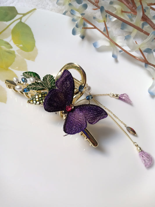 Hania purple butterfly tasseled claw